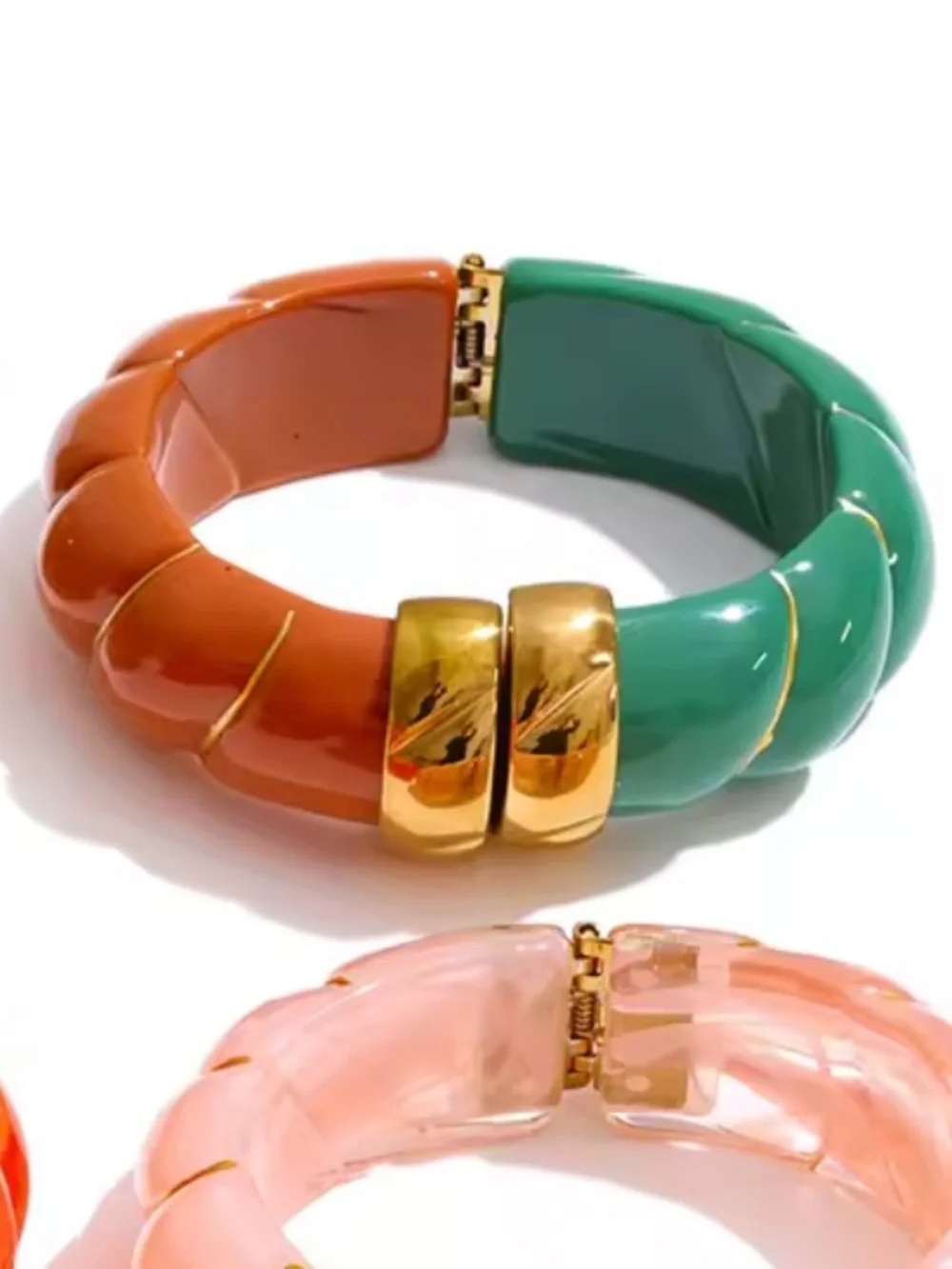 Modern Amber Green Hinged Bangle Bracelet